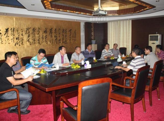 黑龍江省農機監理總站領導來我公司參觀考察