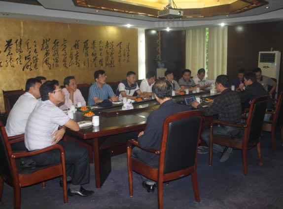 4月24號海南省農機所領導來我公司考察